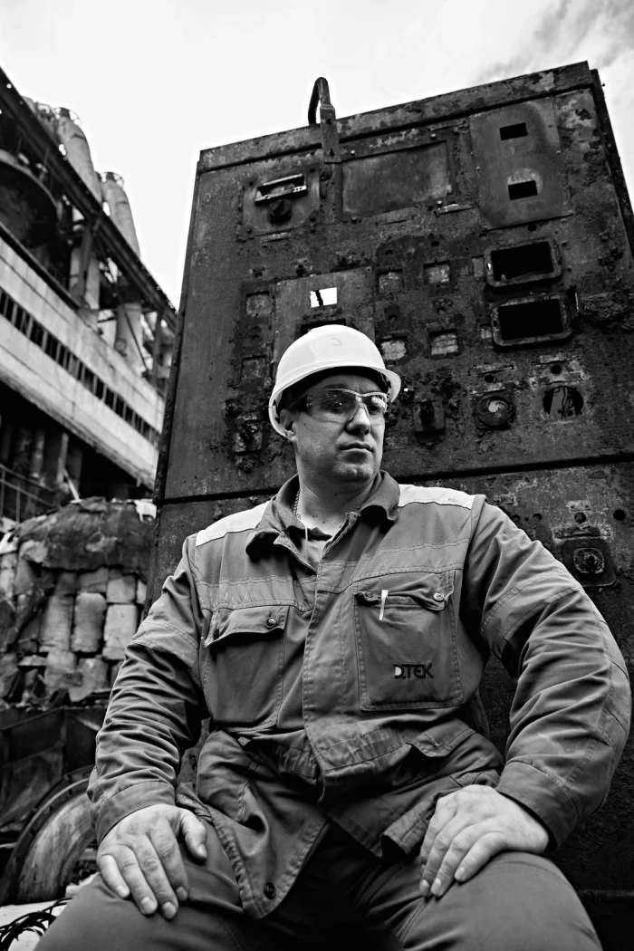 Fight For Light online gallery