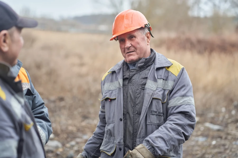 DTEK Grids’ emergency crews, restoring electricity
