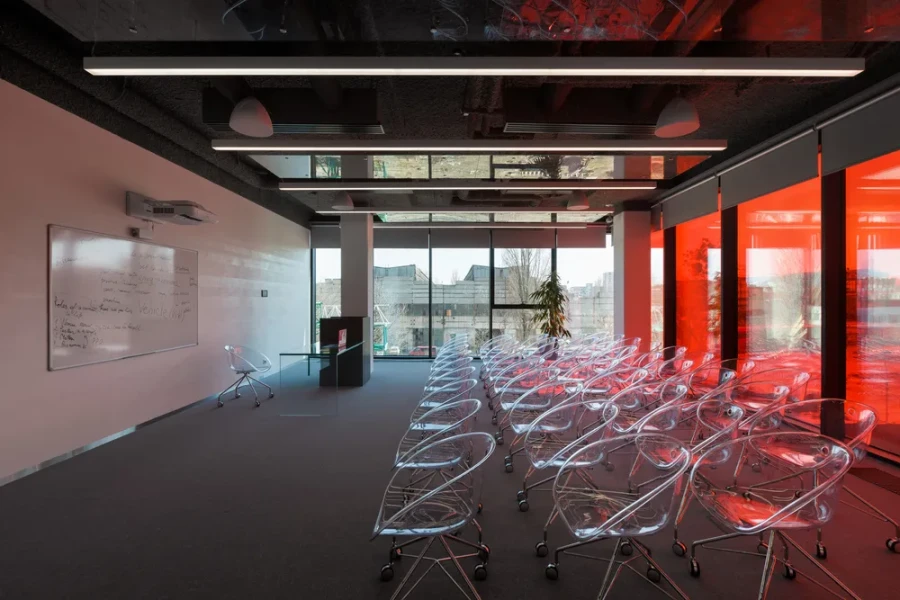 Academy DTEK, office