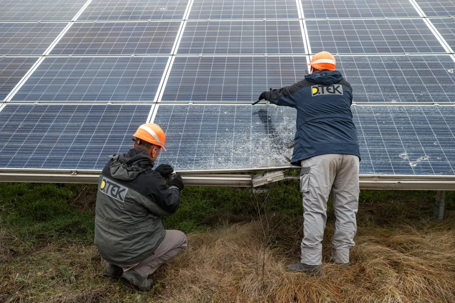 Tryfonivska SPP, solar panels, restoring