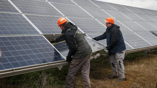 Repairing DTEK Tryfonivska SPP / Tryfonivska SPP, solar panels, restoring