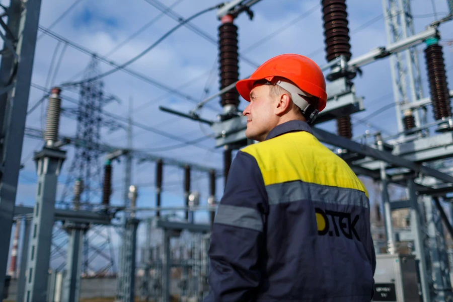 DTEK Grids’ emergency crews