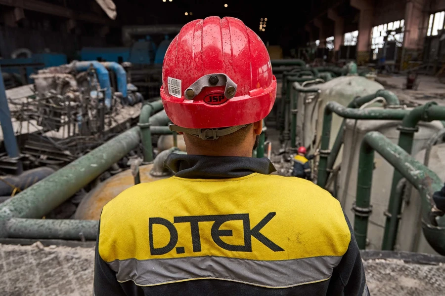 An employee of one of DTEK's thermal power plants that was damaged by a russian attack