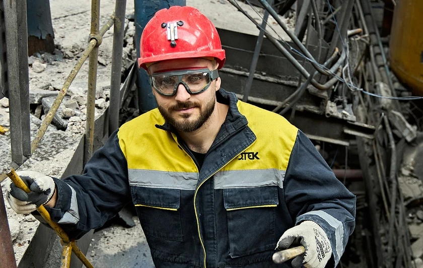 An employee of one of DTEK's thermal power plants that was damaged by a russian attack