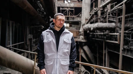 Image library / Usyk trains at a damaged DTEK power plant