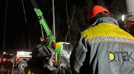 Image library / Restoring power: DTEK workers rebuild after russian Attacks