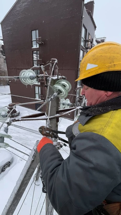 Restoration of power grids s in -20°C weather
