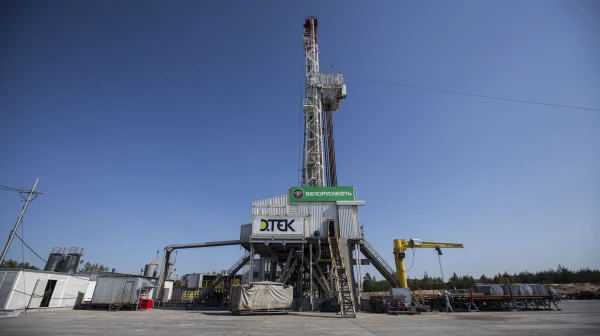 Installation of drilling equipment at well №25 DTEK Oil&Gas