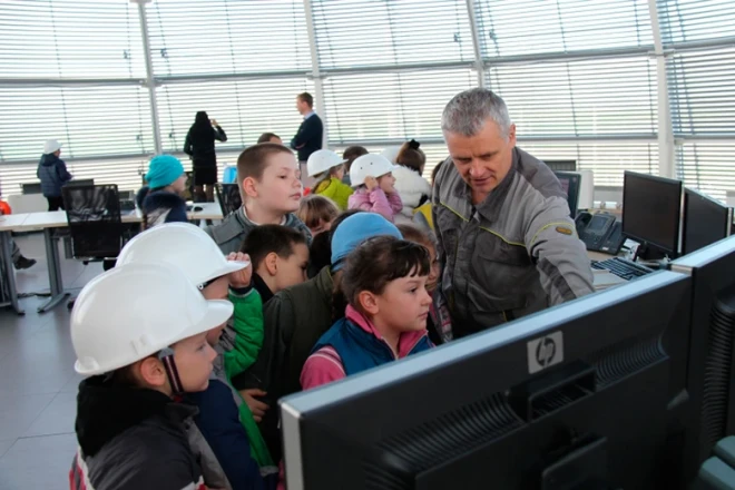 Промисловий туризм в дії: з початку року Ботієвську ВЕС відвідали понад тисячу туристів