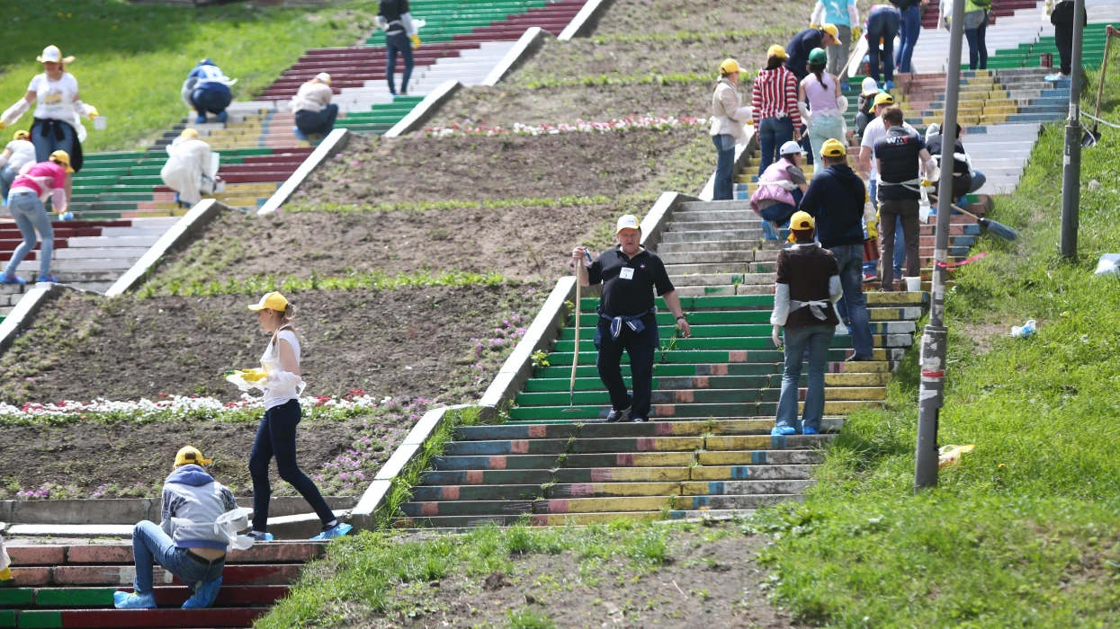 Традиційний весняний суботник енергокомпанія ДТЕК провела у 26 населених пунктах України