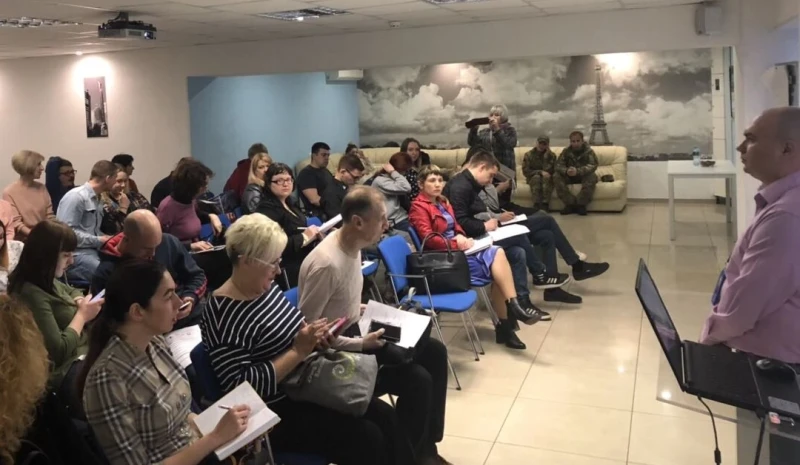 Ярмарок вакансій для переселенців: енергетики запрошують на роботу в ДТЕК Дніпровські електромережі