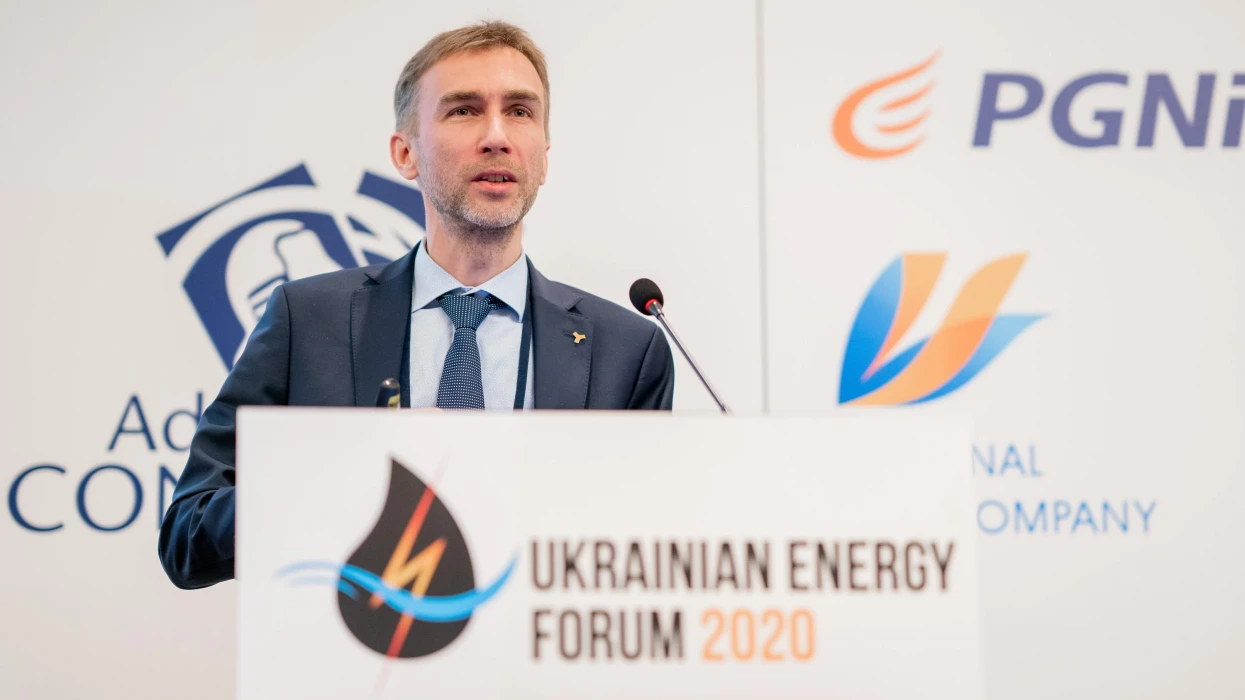 Споживачі виграють від довгострокових контрактів на ринку електроенергії