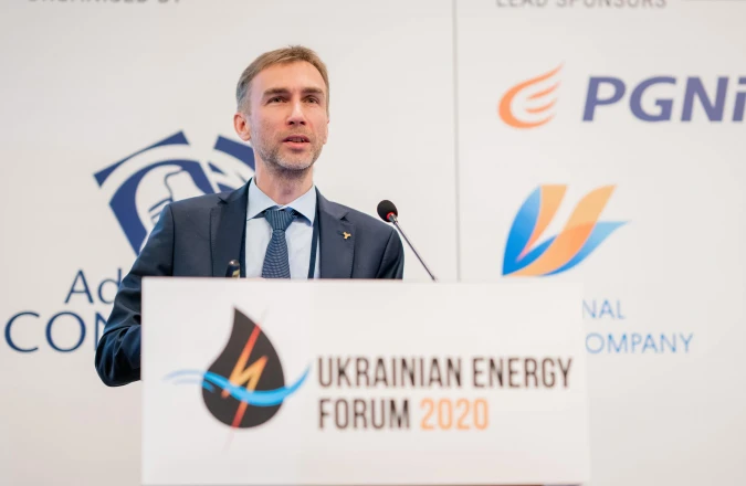 Споживачі виграють від довгострокових контрактів на ринку електроенергії