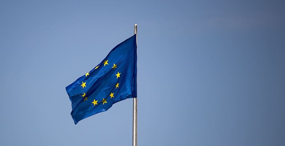 ДТЕК вітає усіх українців з Днем Європи!