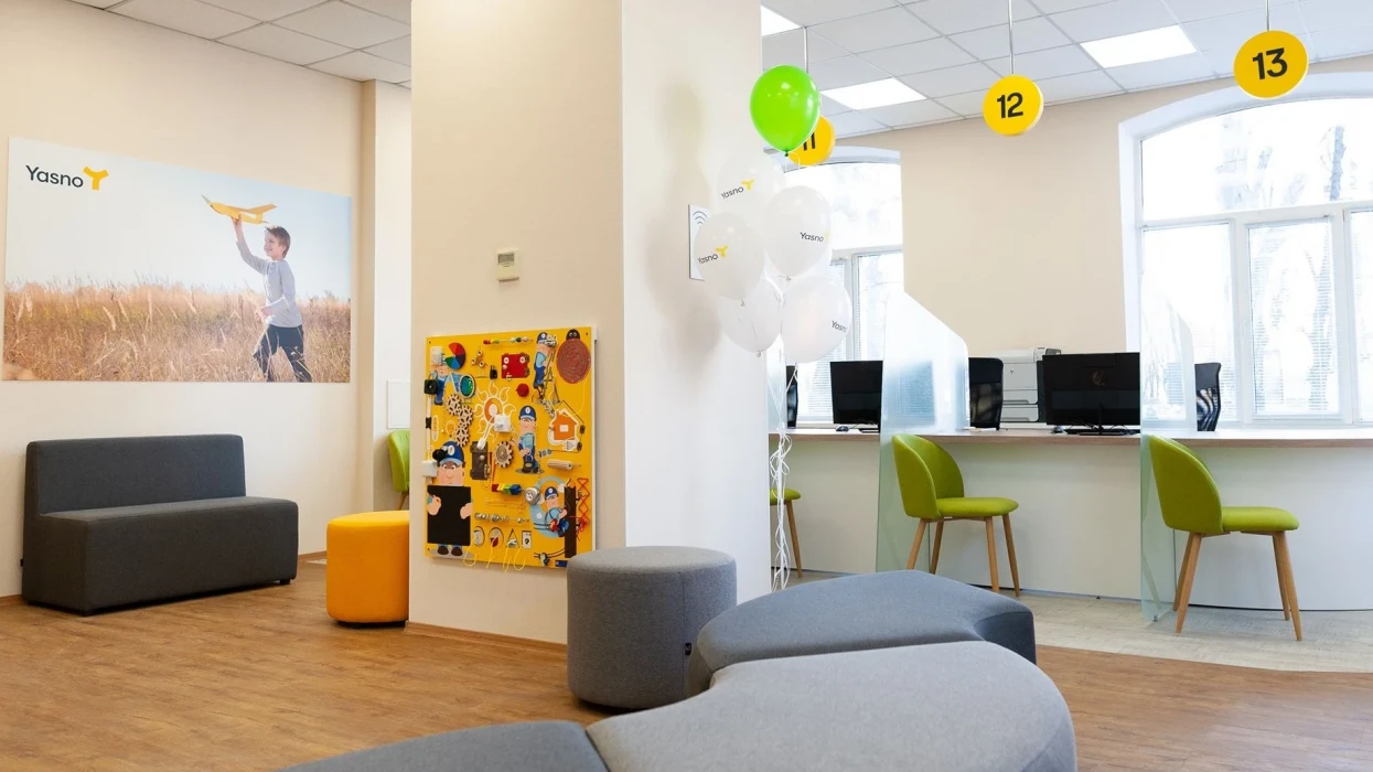 Електропостачальник YASNO оновив 35 енергоофісів для обслуговування клієнтів