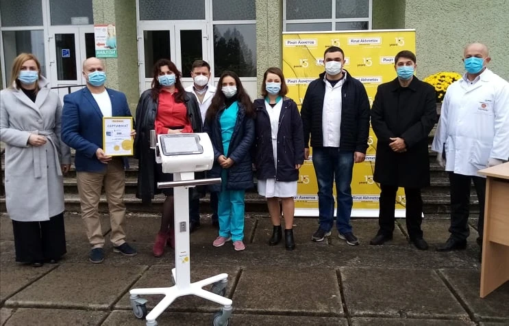 Львівщина отримала 21 апарат штучної вентиляції легень від ДТЕК та Фонду Ріната Ахметова від початку пандемії