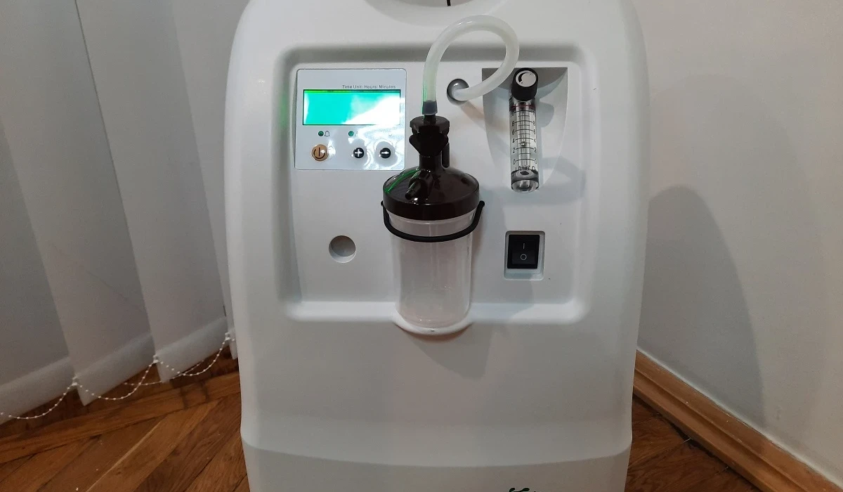 Життєдайний кисень: ДТЕК та Фонд Ріната Ахметова передали кисневі концентратори  Павлоградській лікарні інтенсивного лікування