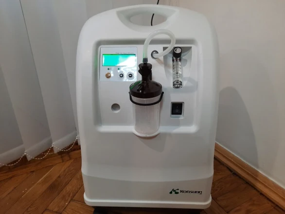 Життєдайний кисень: ДТЕК та Фонд Ріната Ахметова передали кисневі концентратори  Павлоградській лікарні інтенсивного лікування