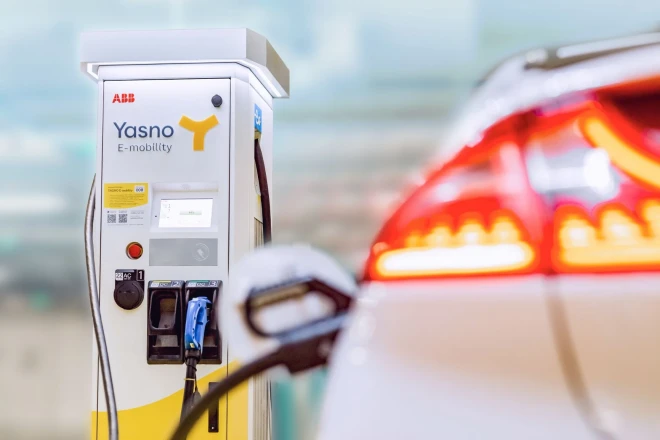 У Харкові електрокар можна зарядити за 20 хвилин на станціях YASNO E-mobility