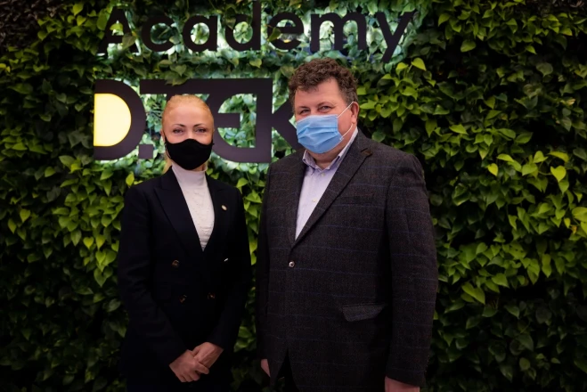 Академія ДТЕК та КНУ імені Т. Шевченка розвиватимуть освітню екосистему в Україні – підписаний меморандум