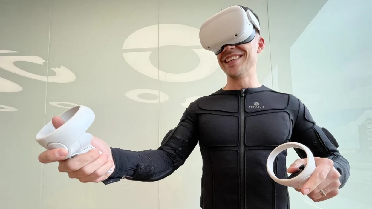 More practice, fewer risks: DTEK uses innovative Teslasuit simulators to teach power engineers