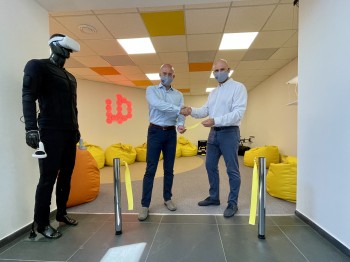 ДТЕК відкриває нову технологічну кімнату у Дніпрі