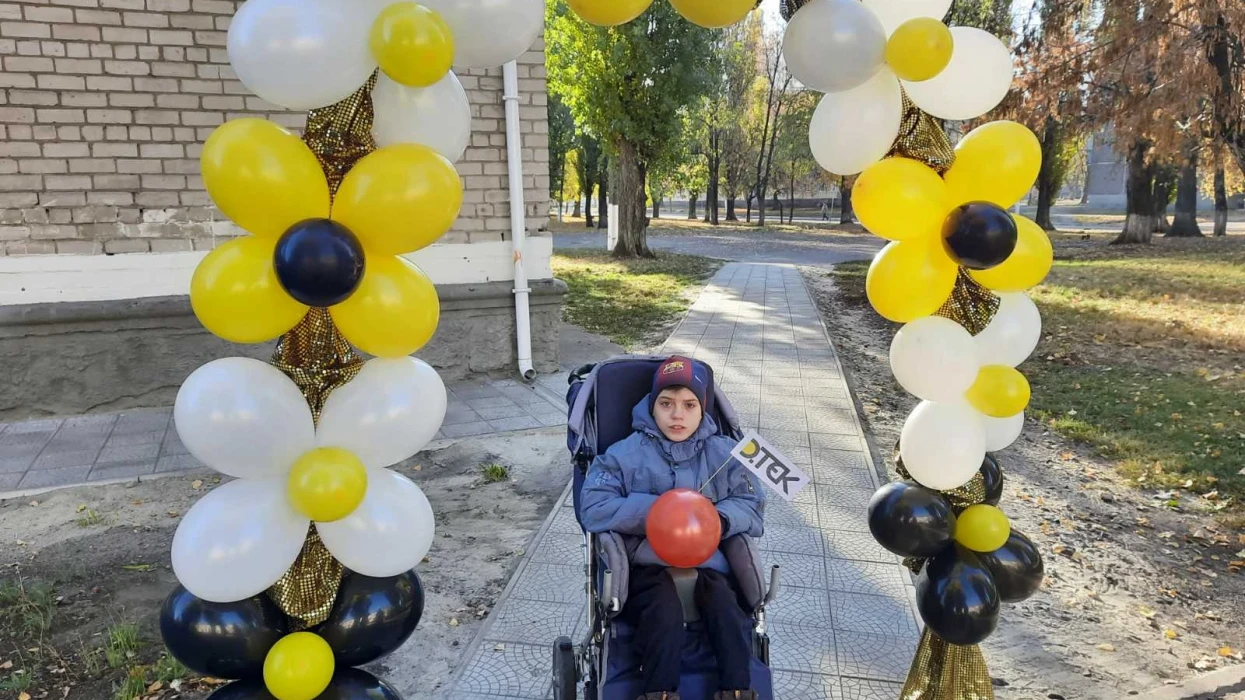 Безбар'єрність – це бачити людей серцем: у Першотравенську з'явилися нові соціально значущі об'єкти