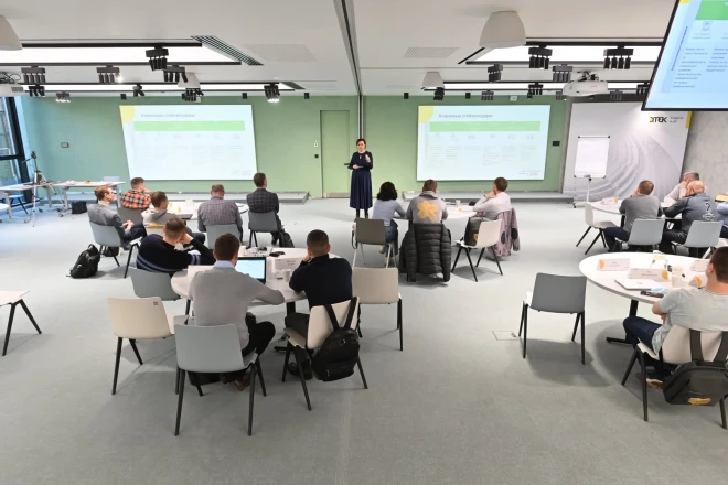 Flagship EMBA program "Energy of Innovation" from Academy DTEK: PR, GR, HR, people and talent management