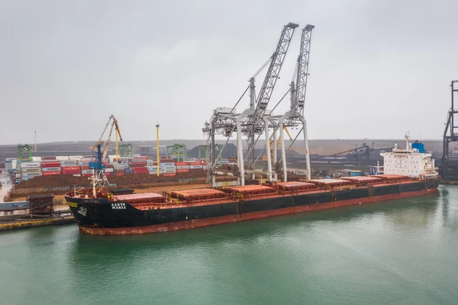 +131 тисяча тон: ДТЕК привіз ще два «Панамакси» з вугіллям із США та Колумбії