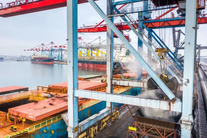 ДТЕК законтрактував 4 додаткові суднові партії американського вугілля