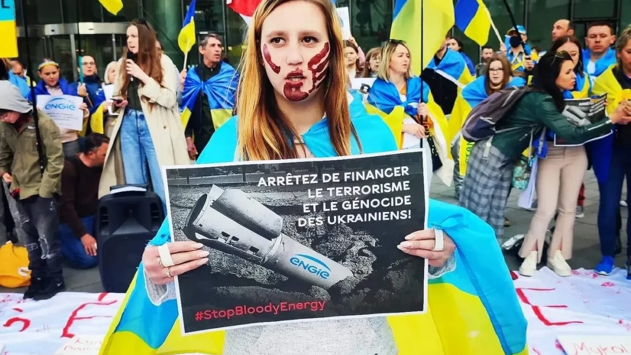 Protestors target Engie because of cooperation with Russia
