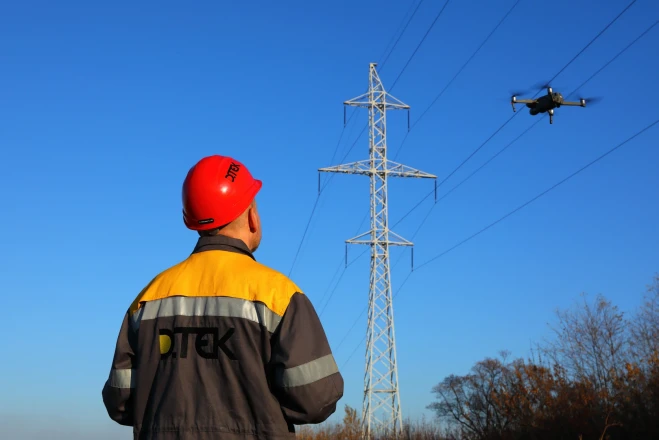 ДТЕК розраховує завершити ремонтні роботи на електромережах Київщини до середини травня