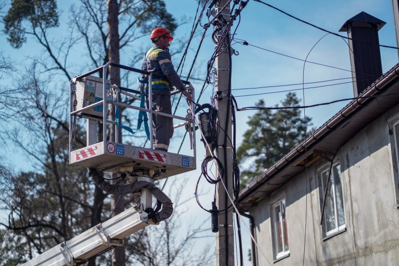 DTEK Group invested UAH 300 million into restoration of grids in Kyiv region