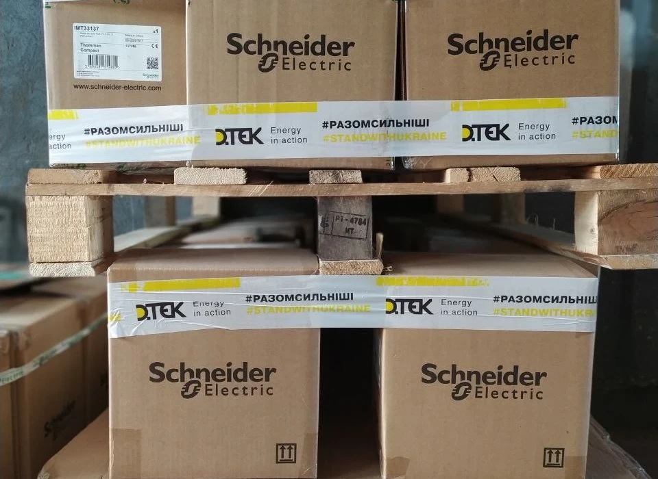 Schneider Electric in collaboration with DTEK donates the second batch of equipment to restore essential energy supplies in eastern Ukraine
