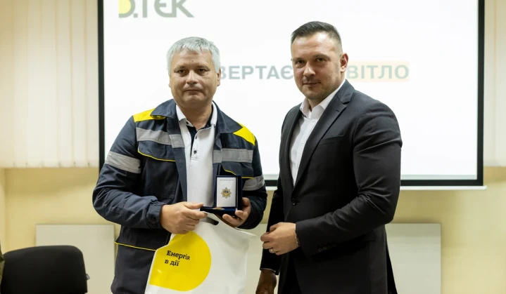 Енергетики ДТЕК Мережі отримали державні відзнаки за відновлення електропостачання від Міністерства енергетики України