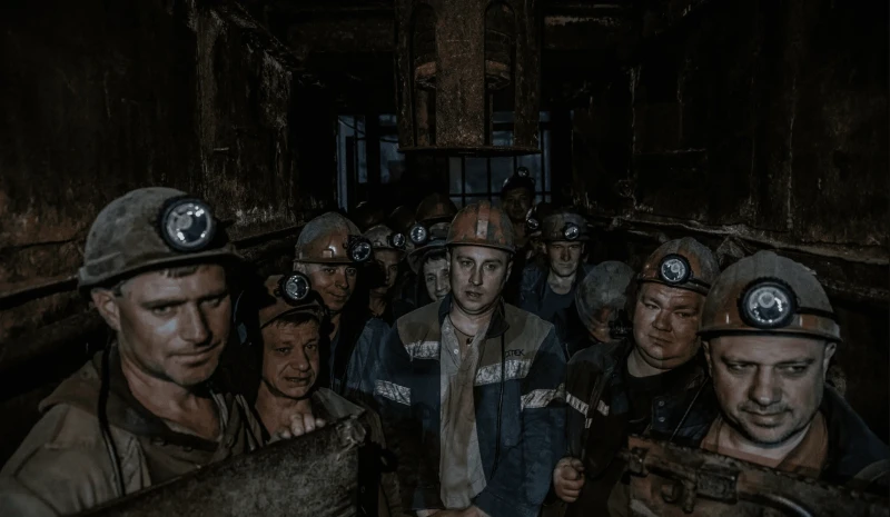 Coal dust and methane below, russian bombs above  – The New York Times on the energy front of Ukrainian miners