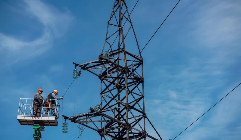 DTEK is ready to provide prompt aid in rebuilding the grids after russia’s terrorist strikes