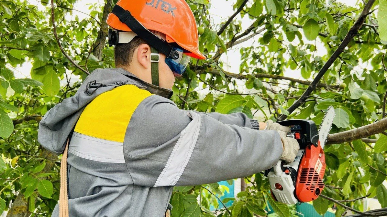Power workers at DTEK Grids have already restored light to 4 million Ukrainian families since the beginning of the war on a large scale