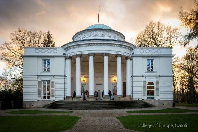 Maxim Timchenko gave a lecture on Ukrainian energy during the war for students of the College of Europe