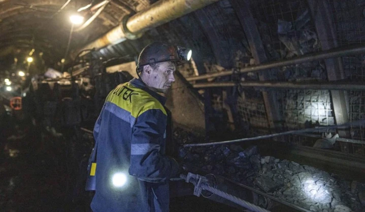 Associated Press about DTEK Energy miners