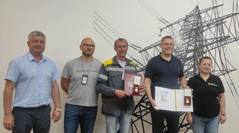 The Cabinet of Ministers of Ukraine awarded DTEK Dnipro Grids' power engineers diplomas of honor