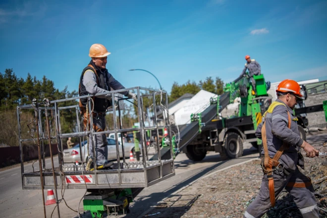 Щоб підготувати Київ до зими ДТЕК оновив 538 енергооб'єктів