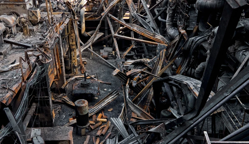 <strong>The Washington Post:</strong> outages shroud Ukraine as russian strikes on power plants take their toll