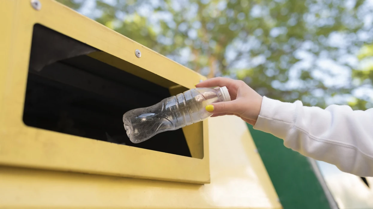 On the way to a clean environment and circular economy: DTEK Grids sent over a thousand tons of waste for reuse