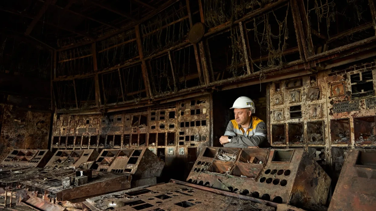 ‘Fight for Light’ photo exhibition opens in Brussels, telling untold stories from Ukraine’s energy frontline