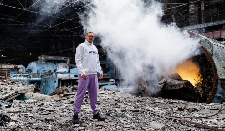 The Fight for Light: Oleksandr Usyk trains at a war-damaged power plant to support Ukraine’s energy workers