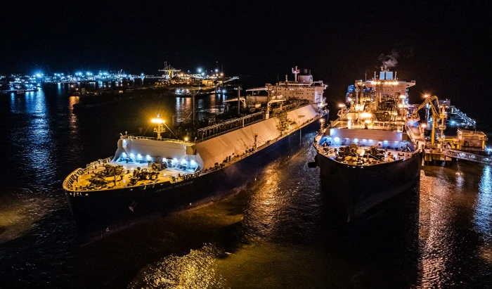 ДТЕК вперше імпортує СПГ зі США в Україну та регіон через Литву