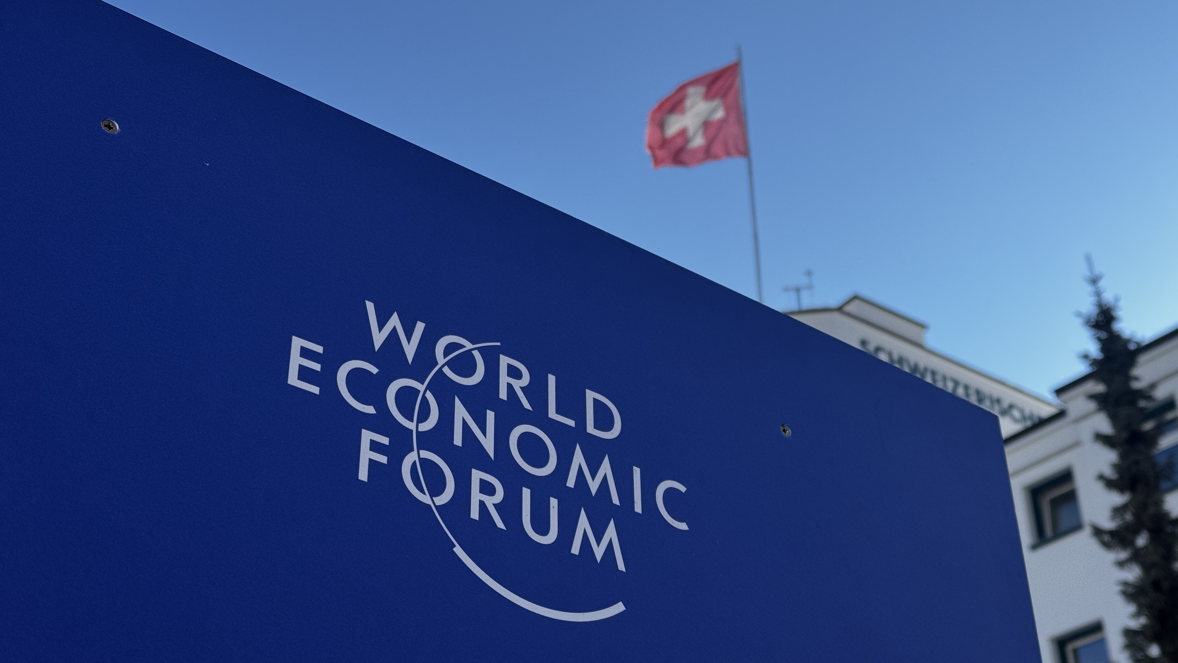 DTEK meets with international partners at World Economic Forum to halt energy attacks and accelerate rebuilding of damaged system