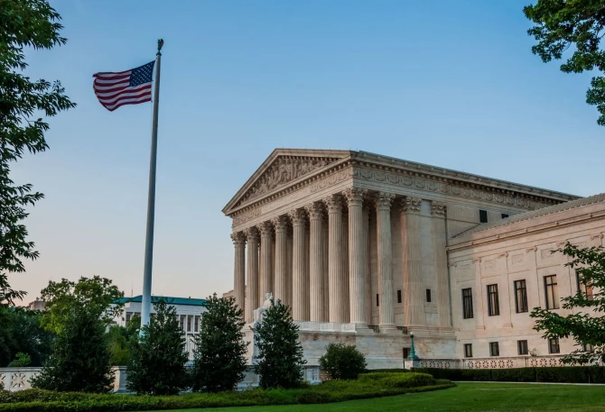 Американський суд дозволив ДТЕК розпочати процес у США щодо примусового виконання арбітражного рішення на понад $300 млн за захоплення кримських активів росією