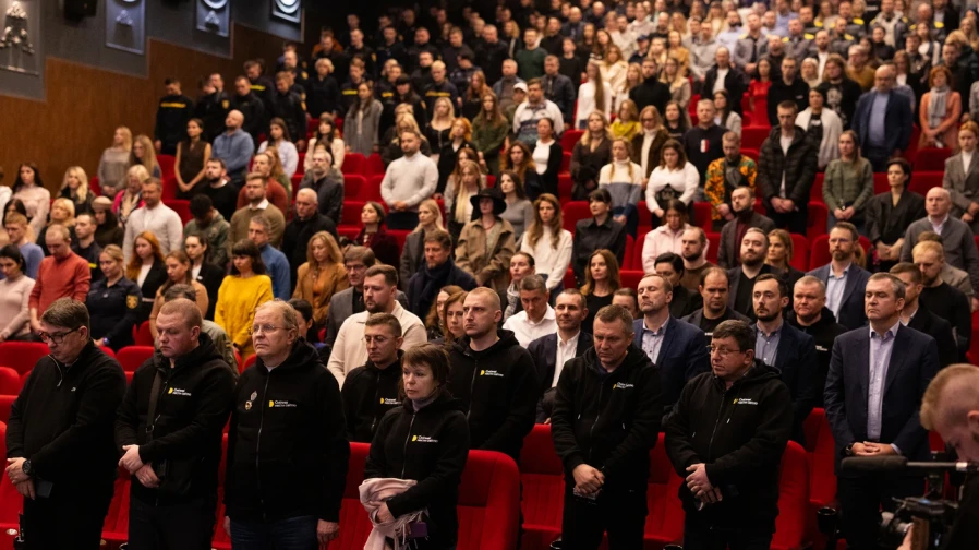 Відбулася прем’єра фільму «Битва за світло» про боротьбу ППО, ДСНС та енергетиків ДТЕК з енергетичним терором рф